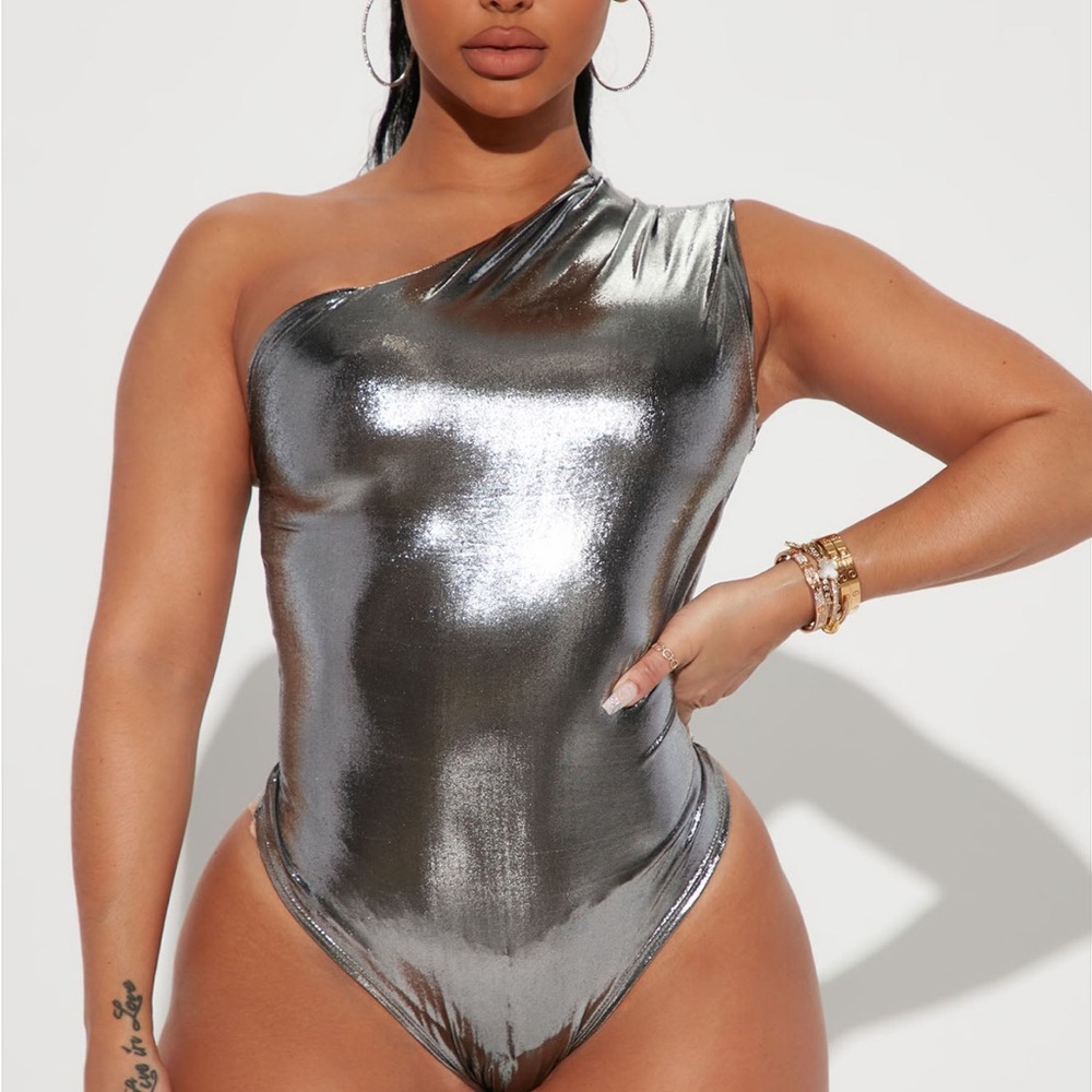 NEW Metallic bodysuit